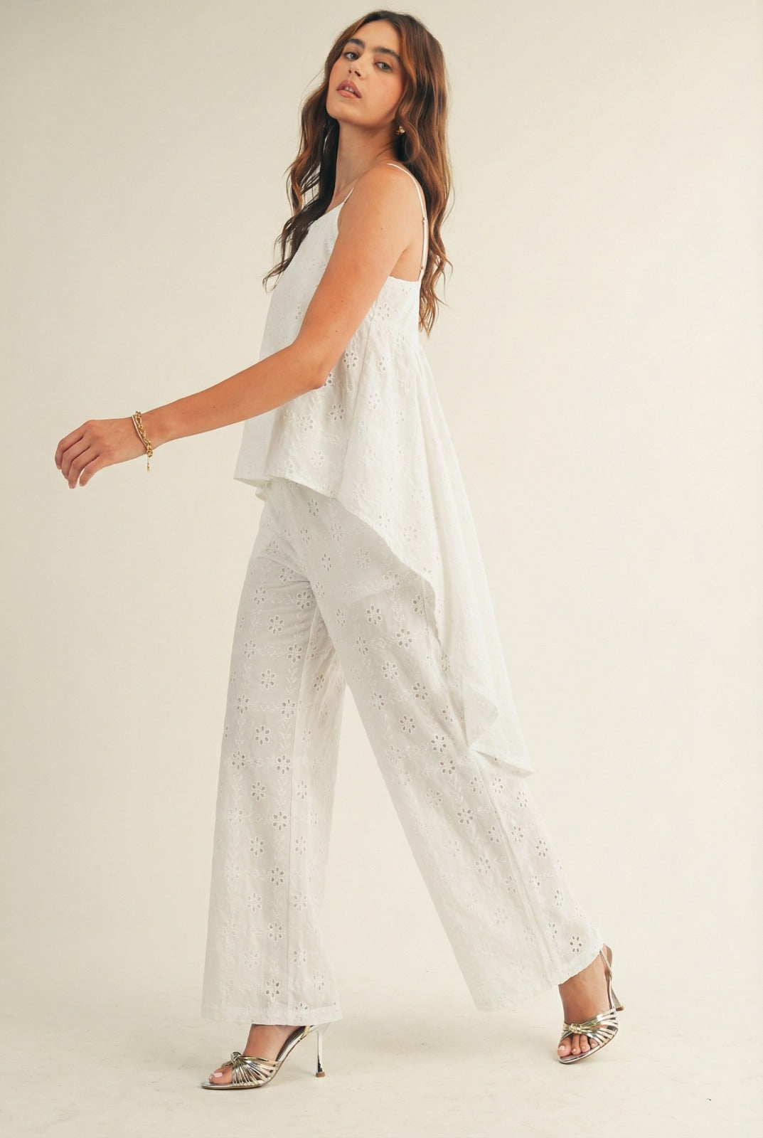 Amalfi Eyelet Set