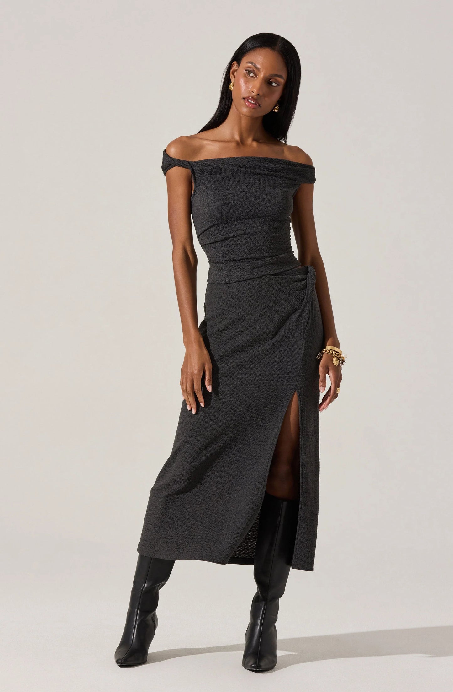 Lindy Off Shoulder Skirt Set