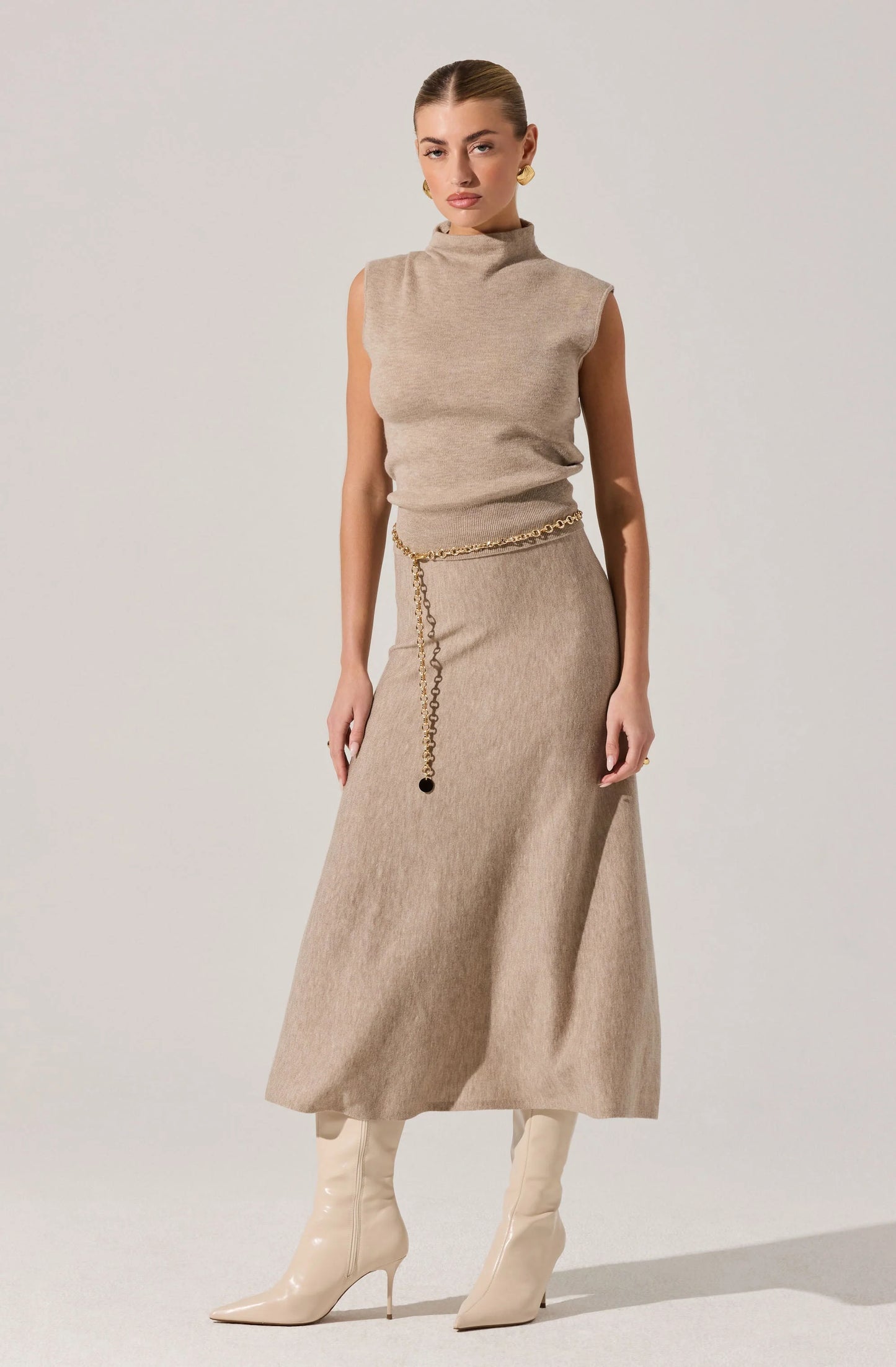 Deora Sleeveless Skirt Set