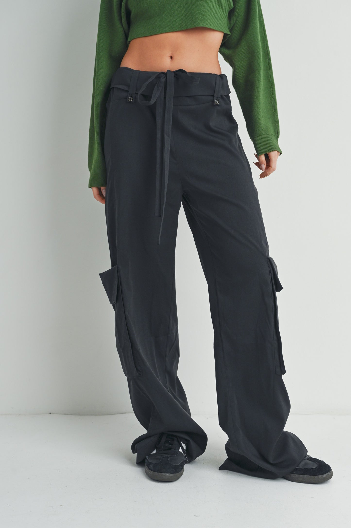Ava Cargo Pants-Black