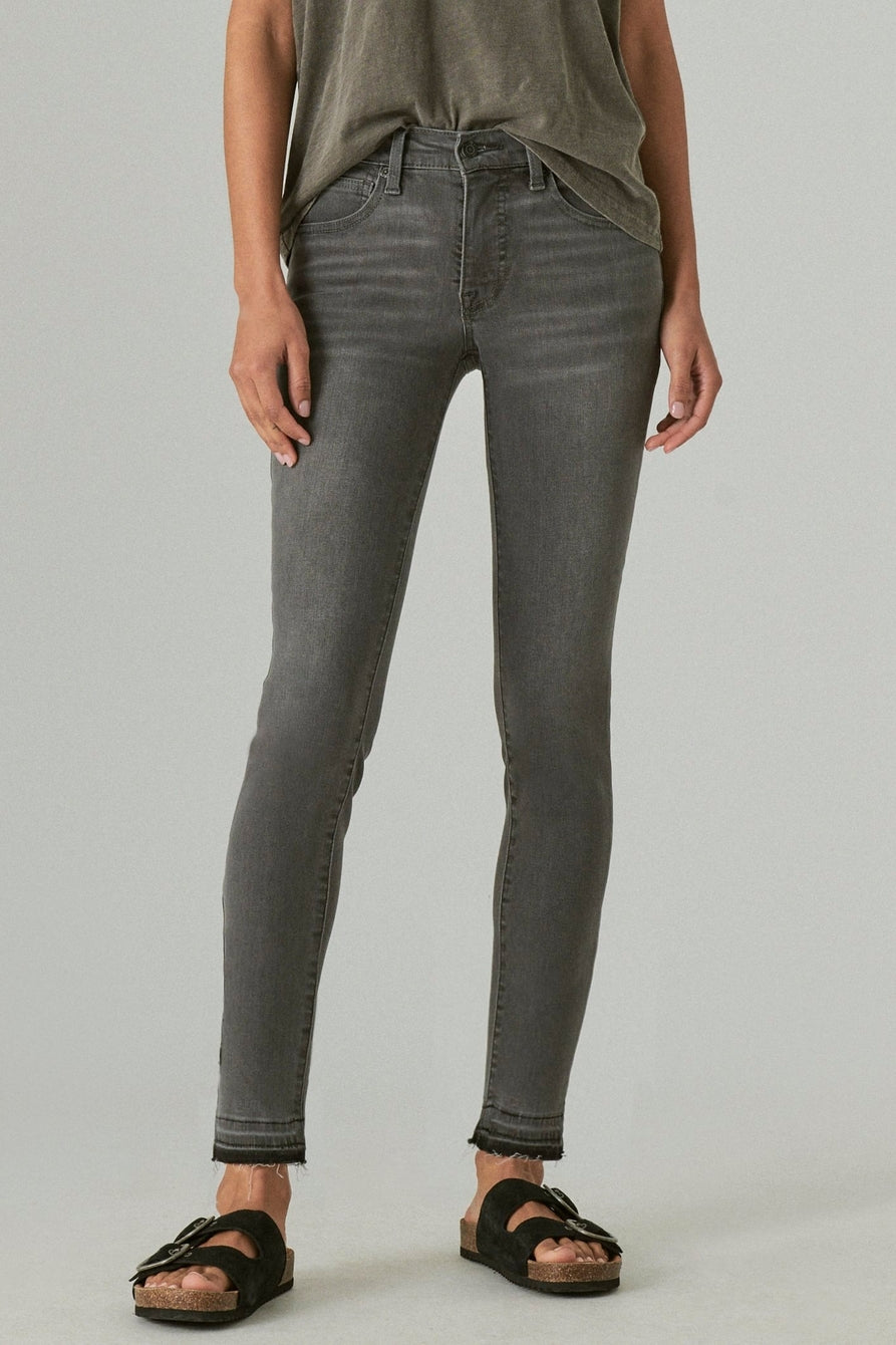 Ava mid rise Skinny Denim pants