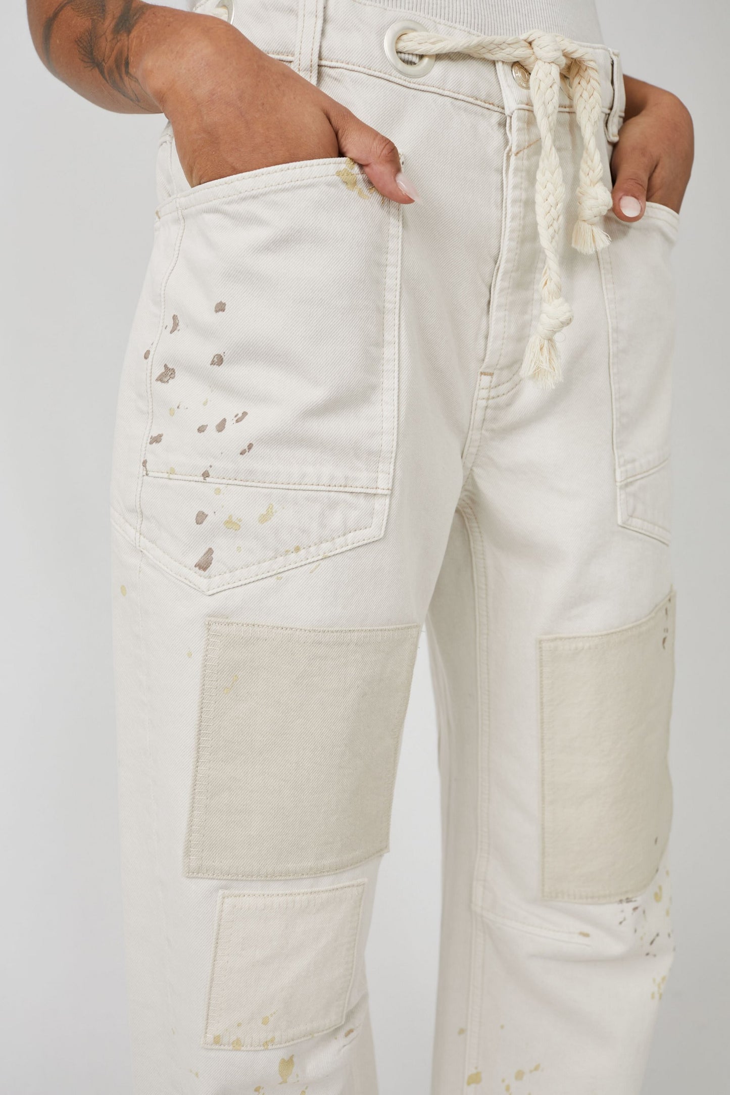 Moxie Low Slung Pull On Barrel Wide Leg-White