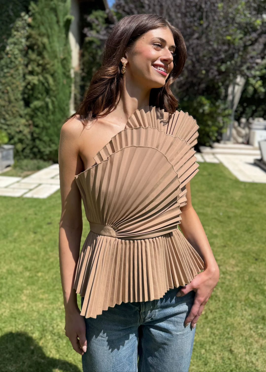 Nude Fan Pleat Top