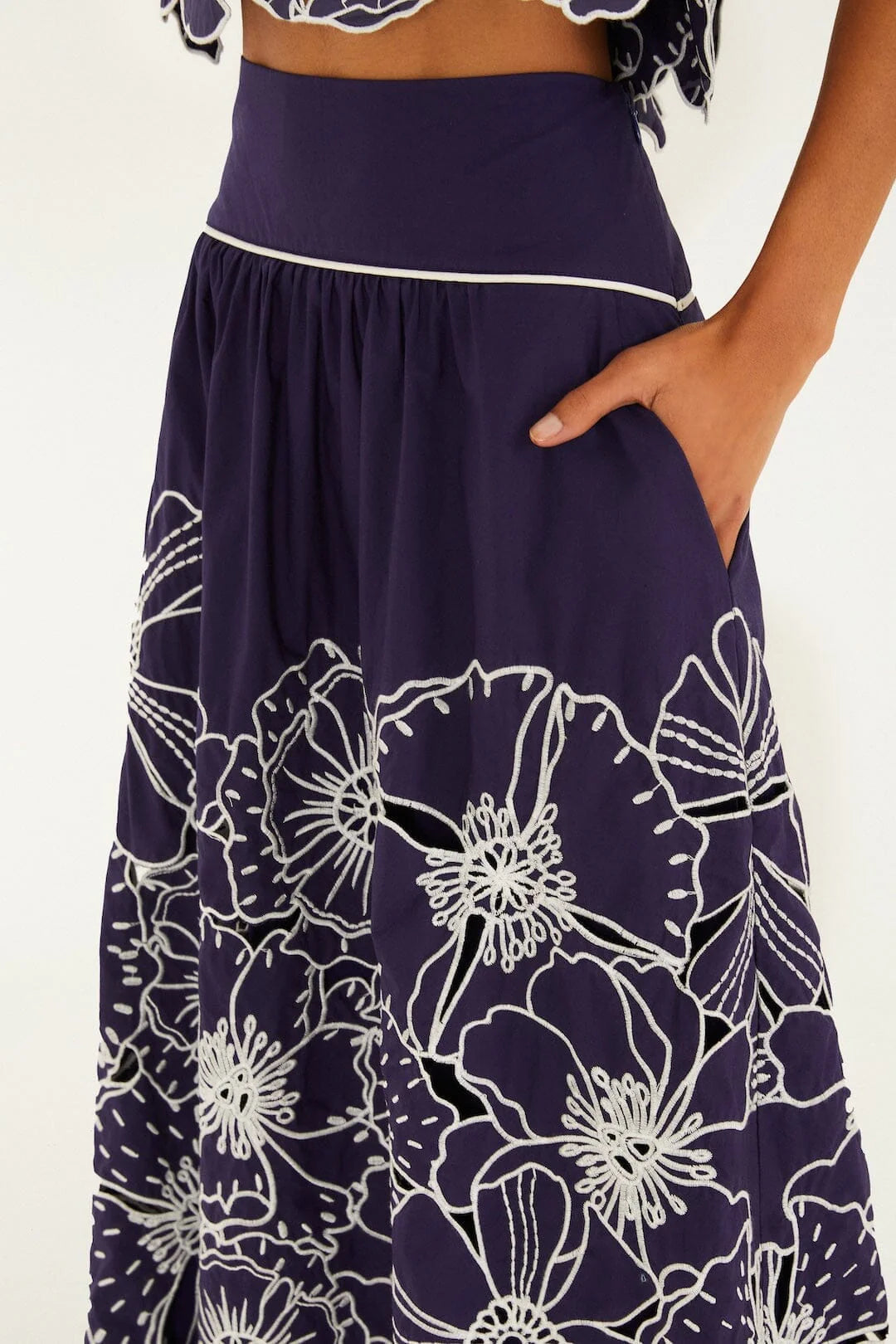 Blue Flowers Richelieu Skirt Set