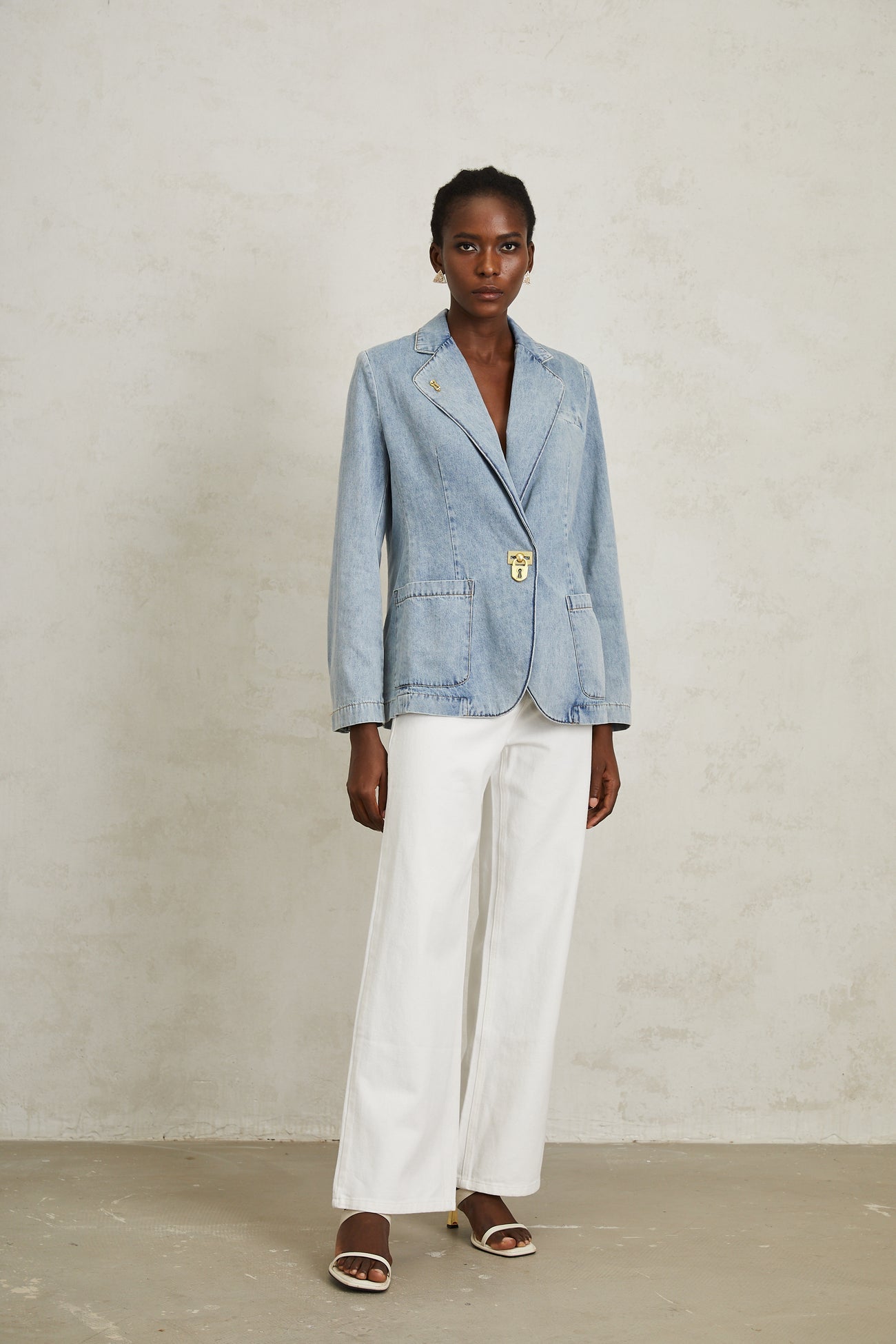 Léonide Blue Lock Detail Denim Blazer