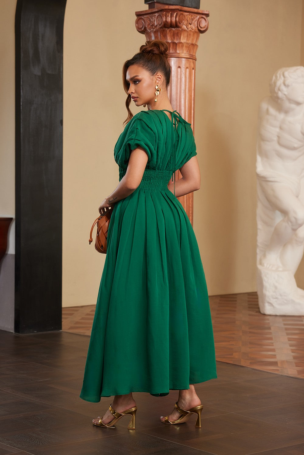 Cocoa Smocked Waist Maxi Dress – Lush Boutique
