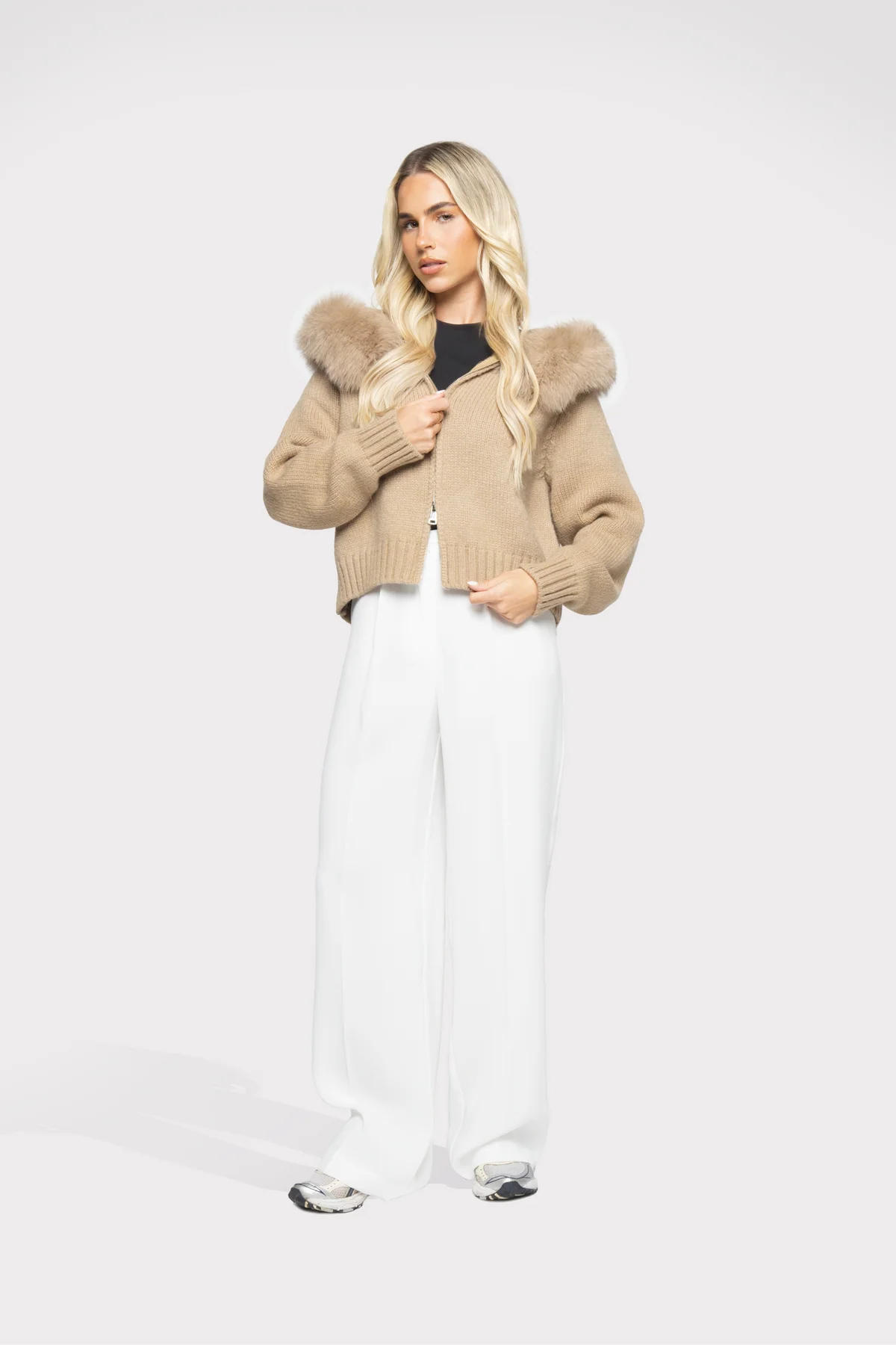 Melly Chic Fur Cardigan- Beige