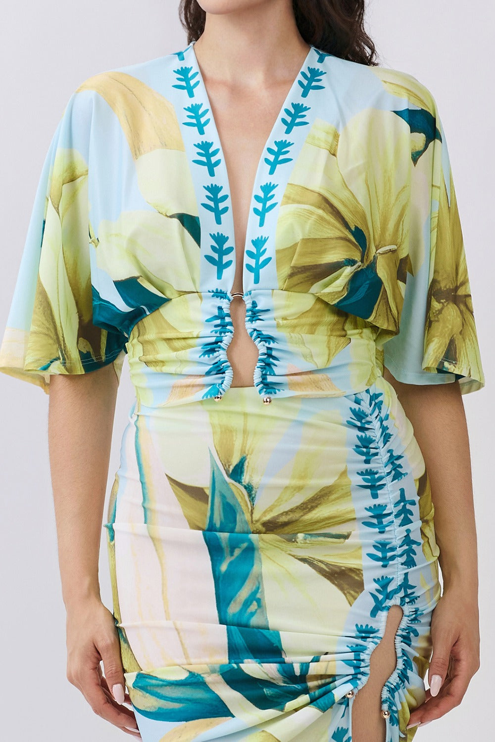 Lilia Floral Slit Set
