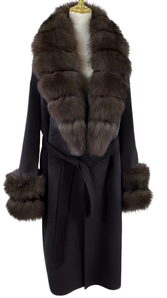 Milan Cashmere coat with brown fur
-Black