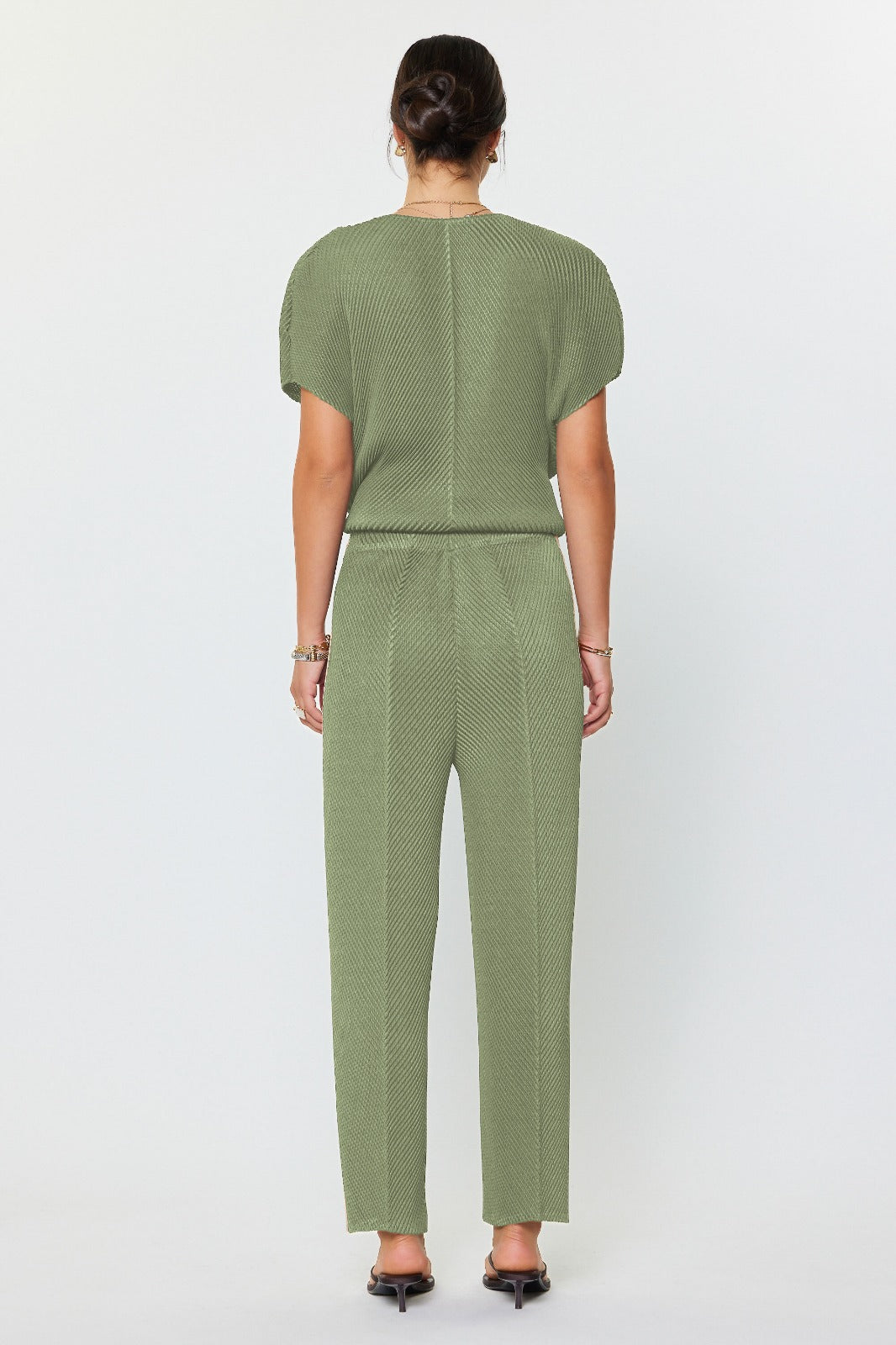 Olive Pleated Contrast Set