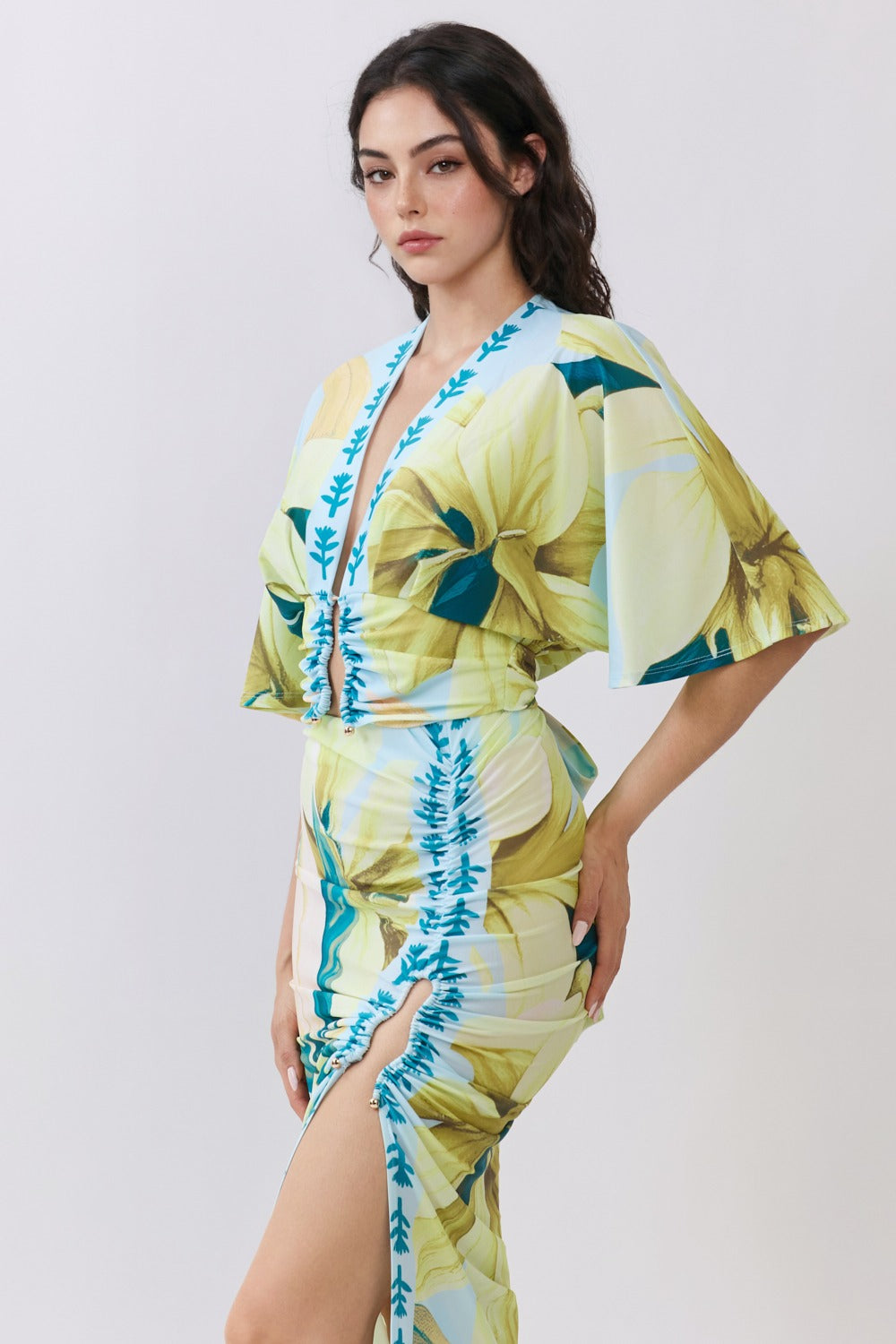 Lilia Floral Slit Set