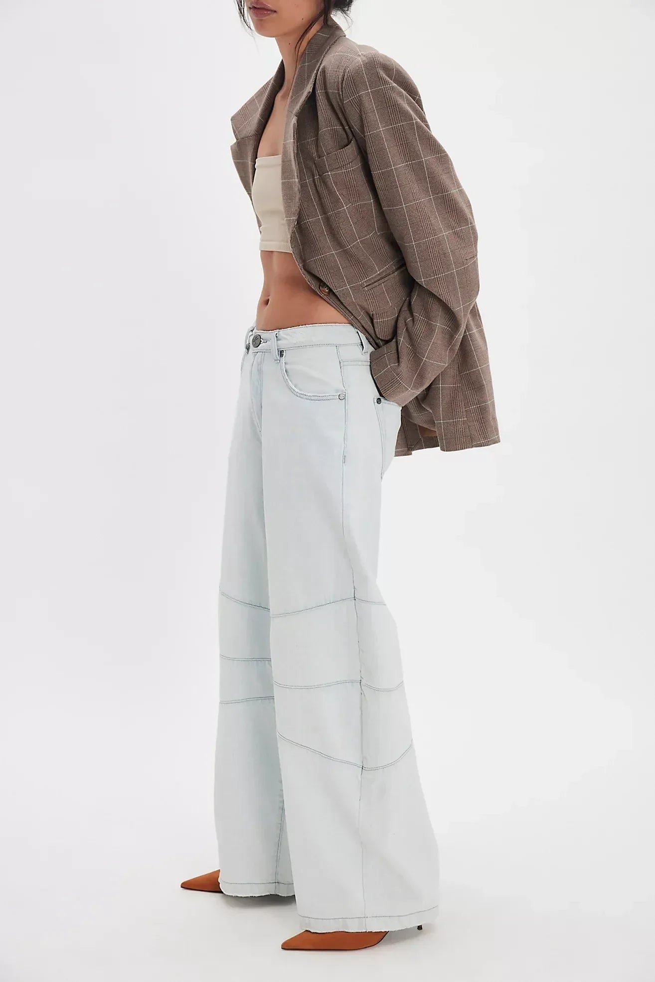 Barrel Mid Waist Wide Leg Denim Jeans