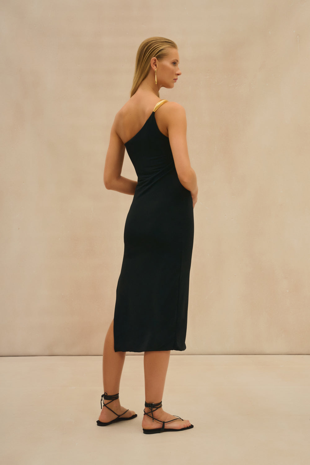 Anya Dress-Black