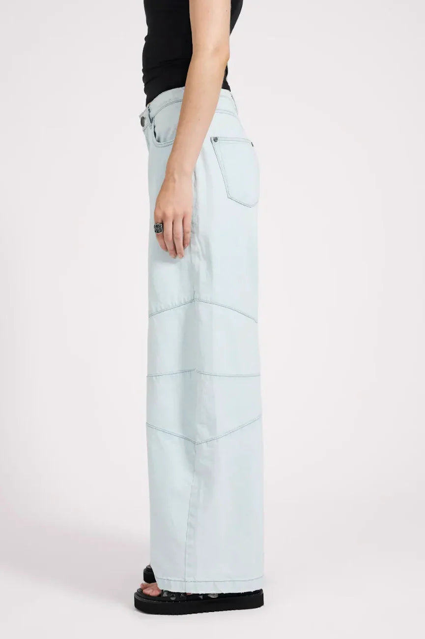 Barrel Mid Waist Wide Leg Denim Jeans